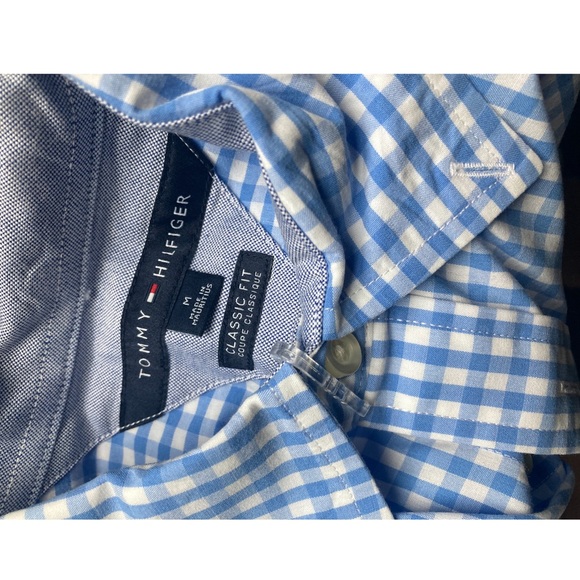 Tommy Hilfiger mens classic fit button down size Medium - Picture 2 of 4